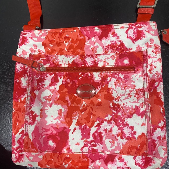 Coach Getaway Signature Nylon Crossbody Pink Multi - Picture 5 of 10